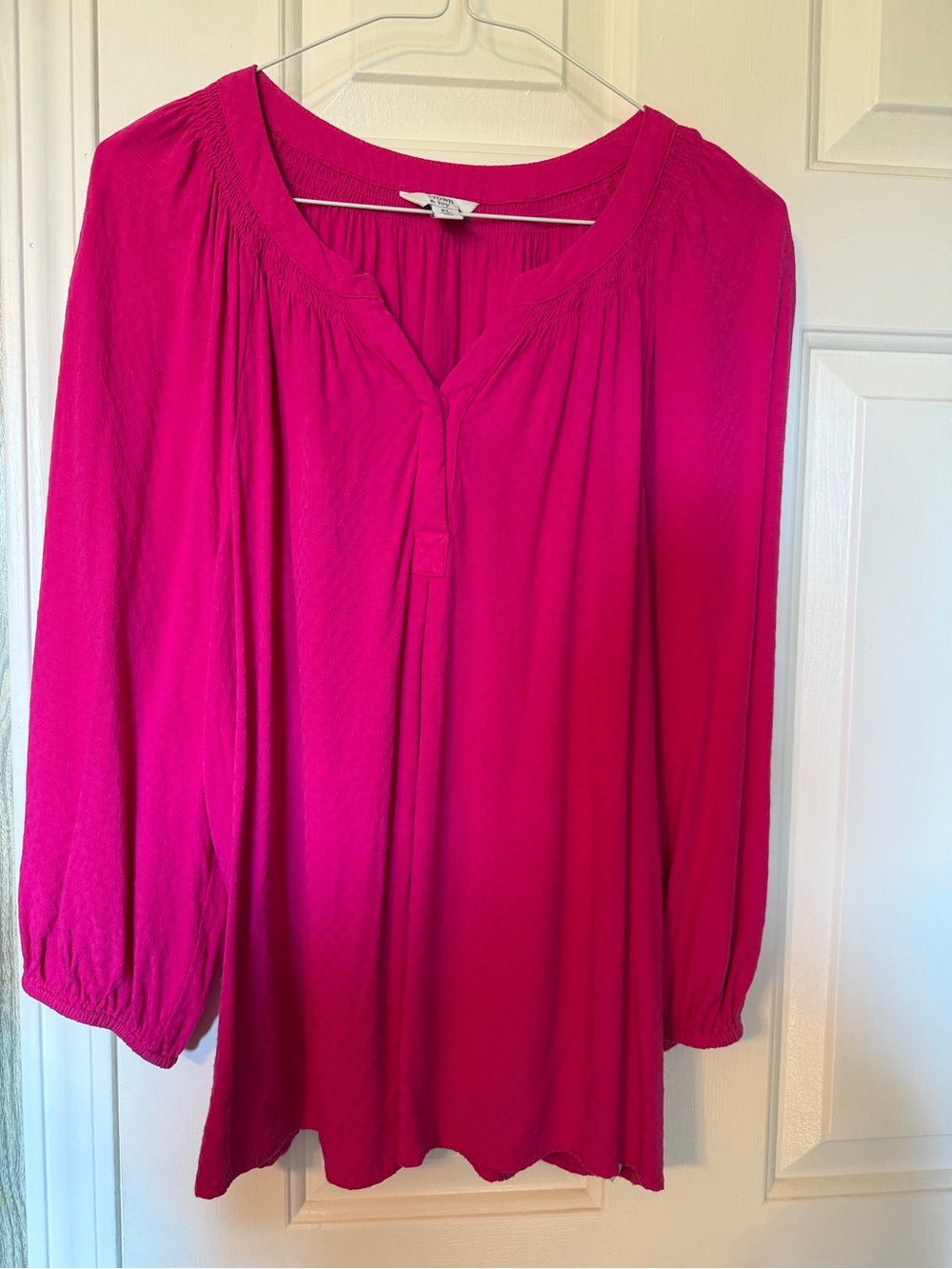 crown & ivy Fuchsia Peasant Tunic Blouse